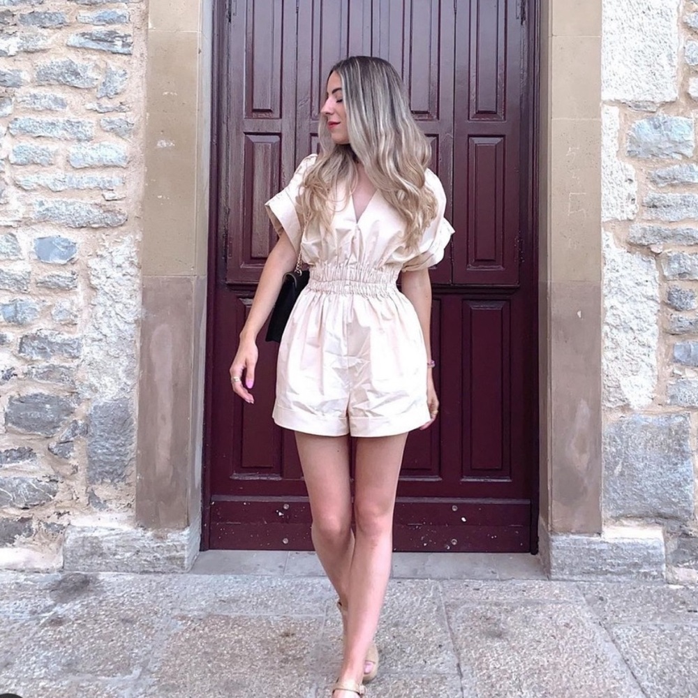 SHORT PLEATED JUMPSUIT